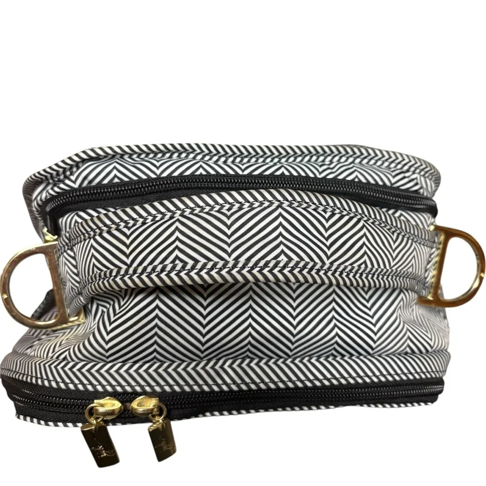 Ju-ju-be Be Right Back Diaper Bag - Picture 6 of 16